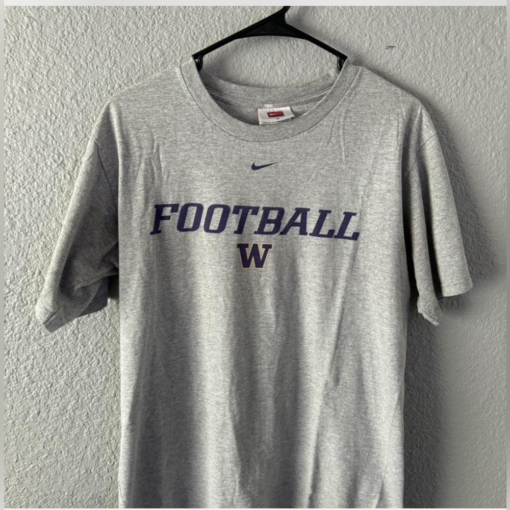 Vintage Nike Washington football size S